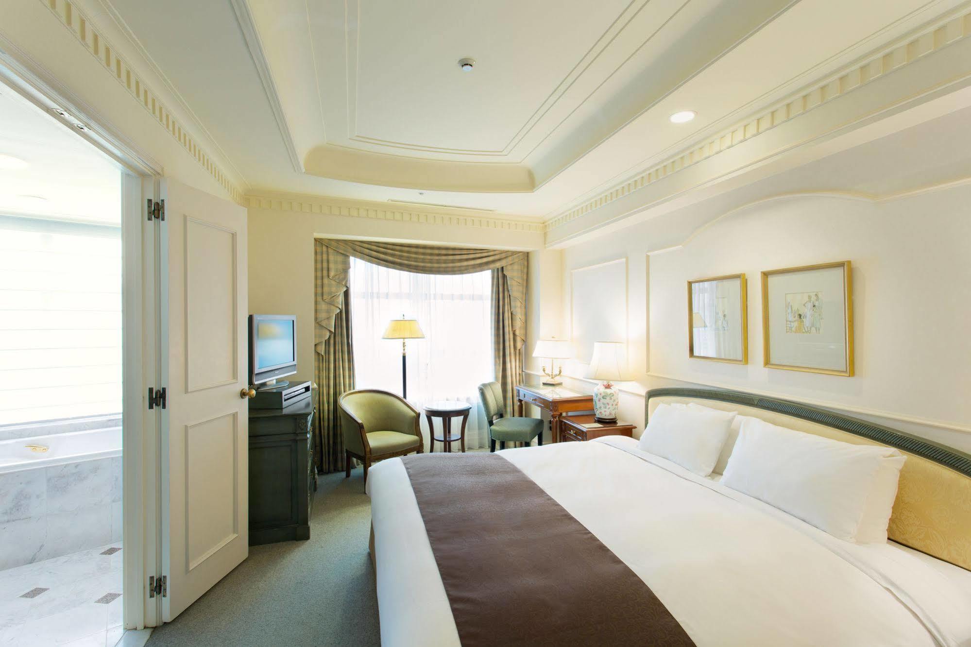 Hotel The Manhattan Chiba Exterior foto