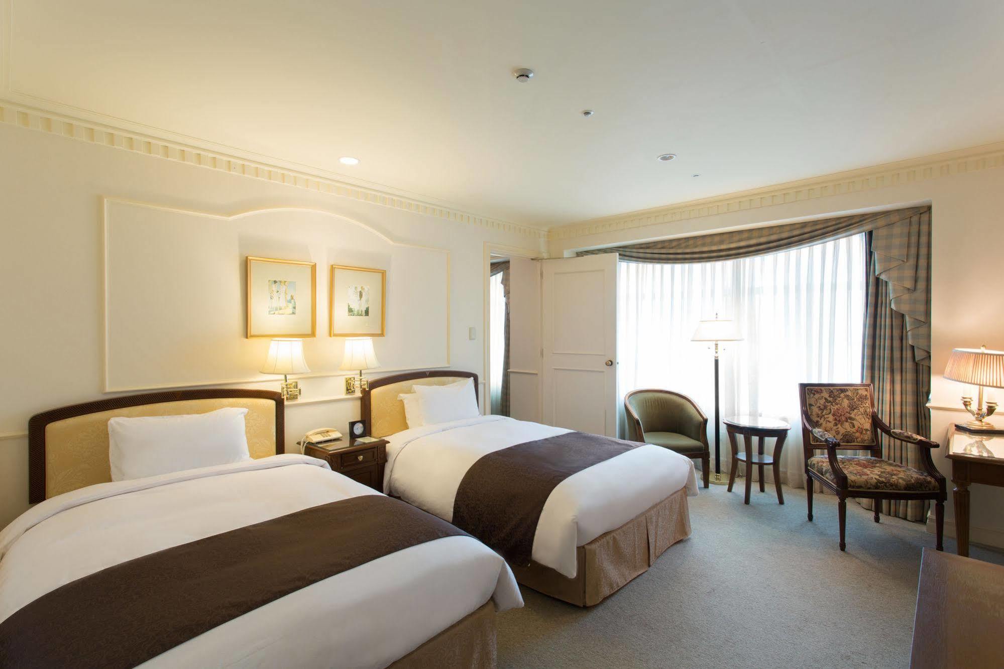 Hotel The Manhattan Chiba Exterior foto