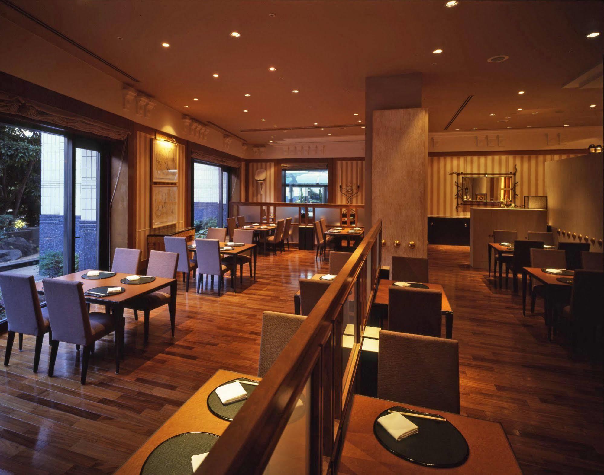 Hotel The Manhattan Chiba Exterior foto